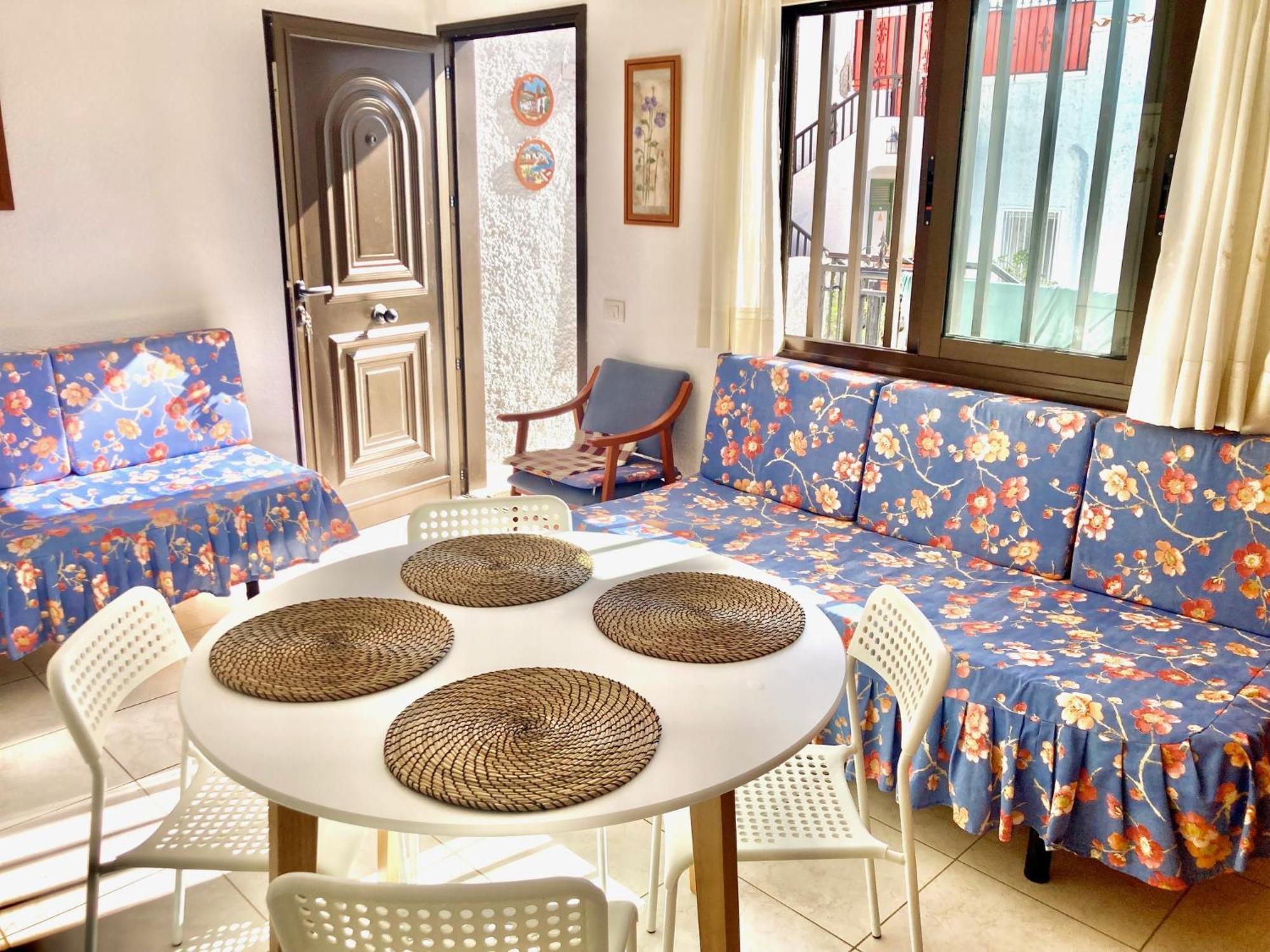 Apartamento En Primera Linea De Playa, Centrico, Tranquilo Playa de las Américas Exterior foto